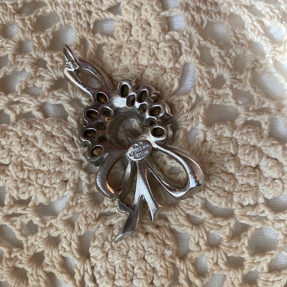 Joseph Weisner N.Y. Necklace Pendant - Picture 3 of 4